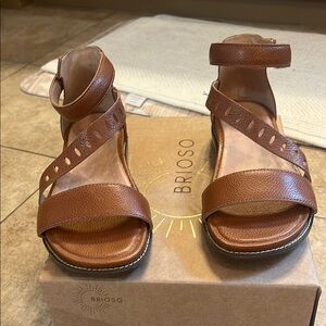 Brown Leather Sandals with Ankle Strap and Flat Sole